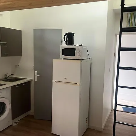 Comby 2 Pers - Gratte-ciel Villeurbanne